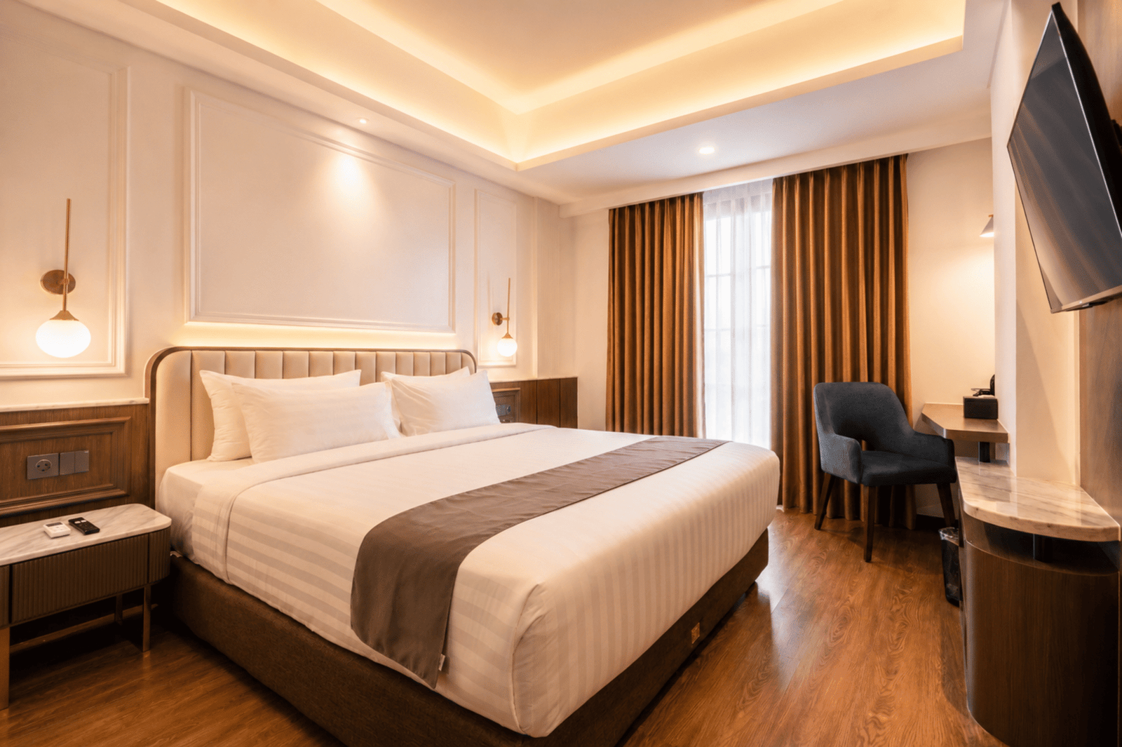 Deluxe Double Bed